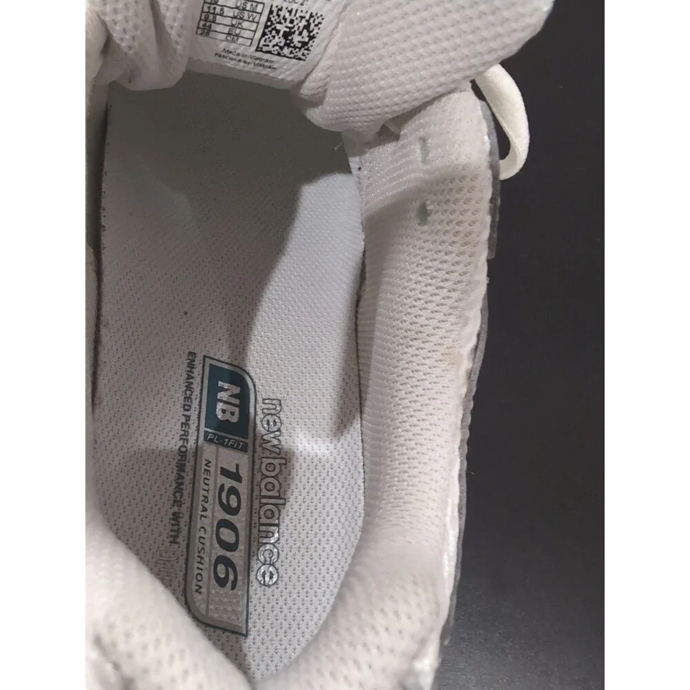 New Balance product euc